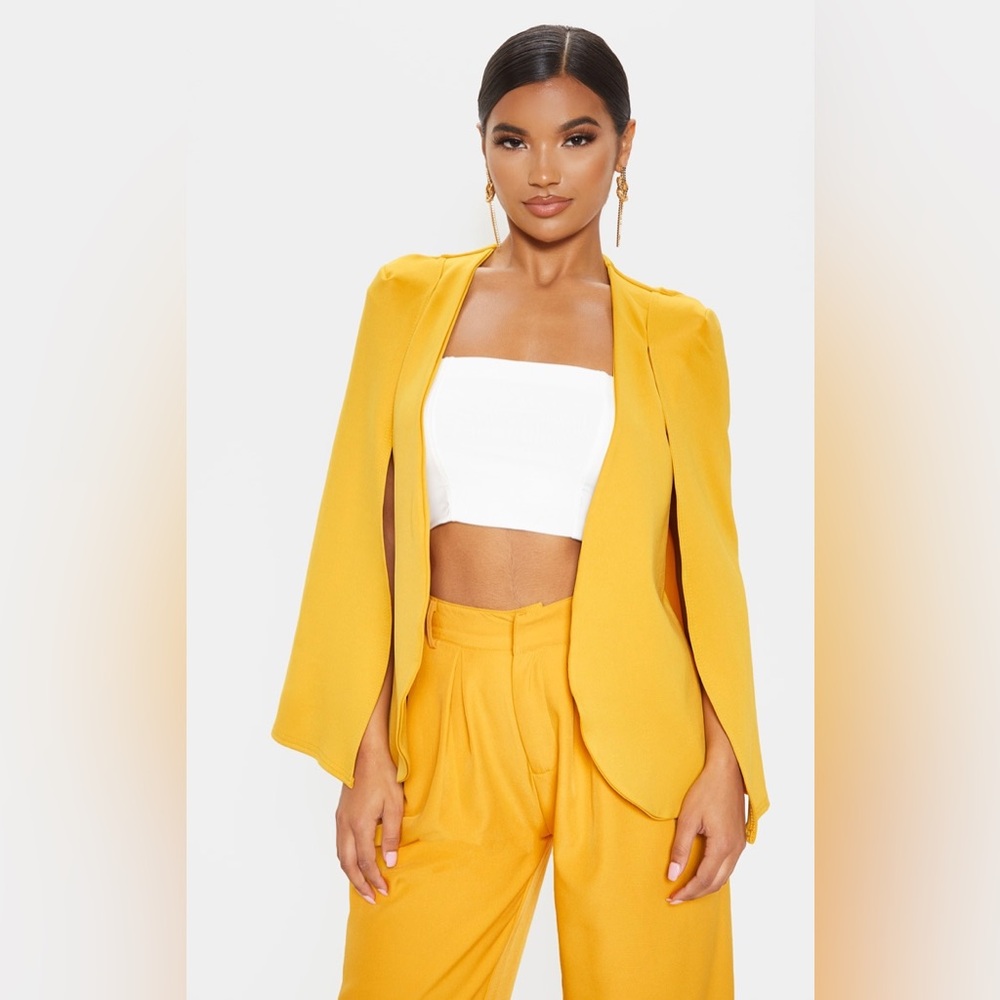 PrettyLittleThing NWOT Mustard Cape Blazer Size 2